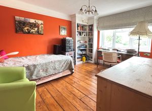 Photo 17- click for photo gallery